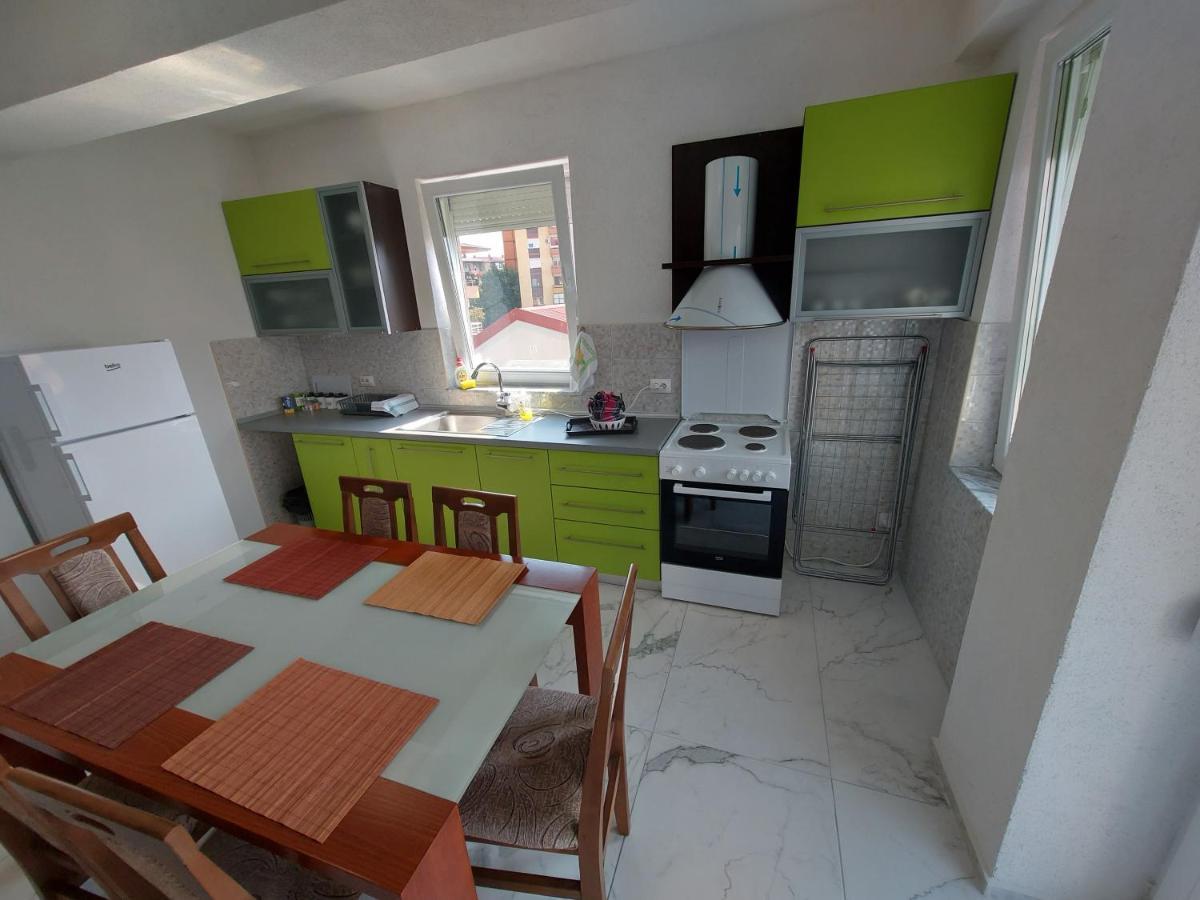 Xxl Apartments City Centar 1 Bitola Buitenkant foto