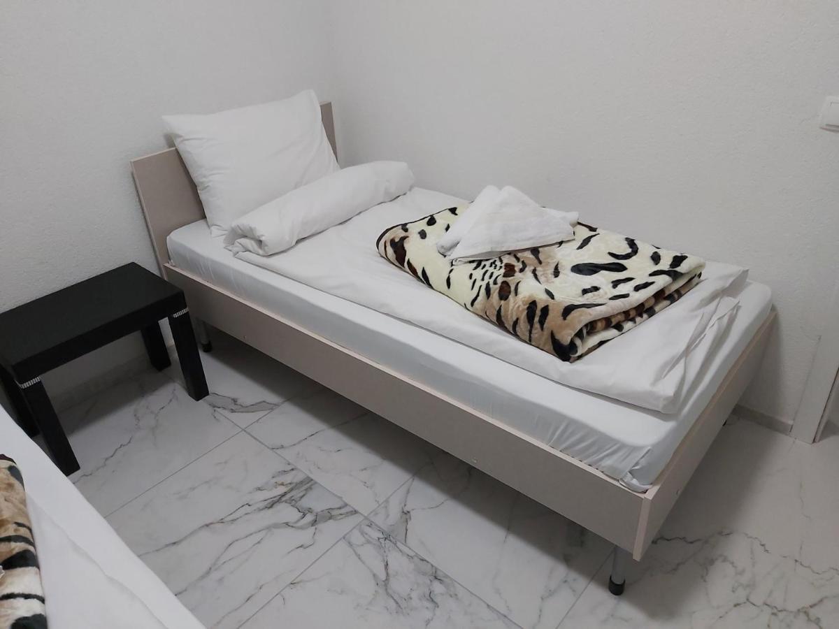 Xxl Apartments City Centar 1 Bitola Buitenkant foto