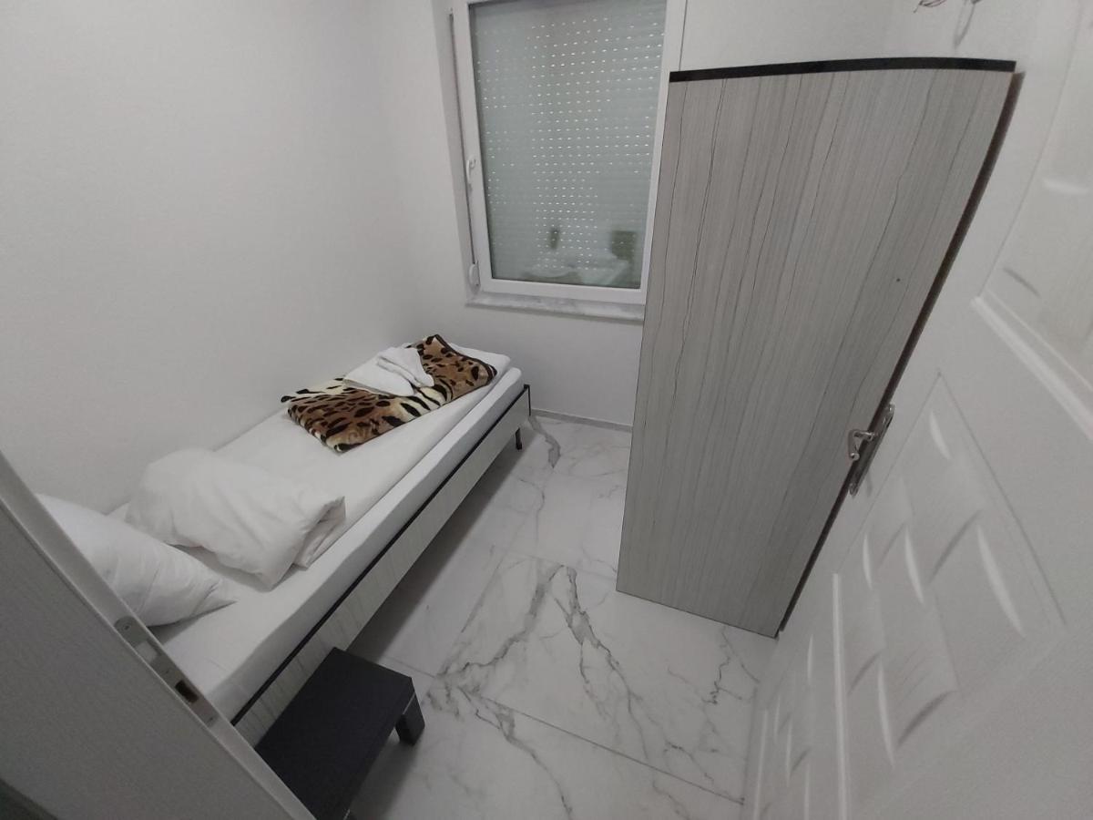 Xxl Apartments City Centar 1 Bitola Buitenkant foto