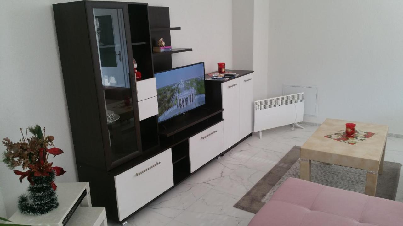 Xxl Apartments City Centar 1 Bitola Buitenkant foto