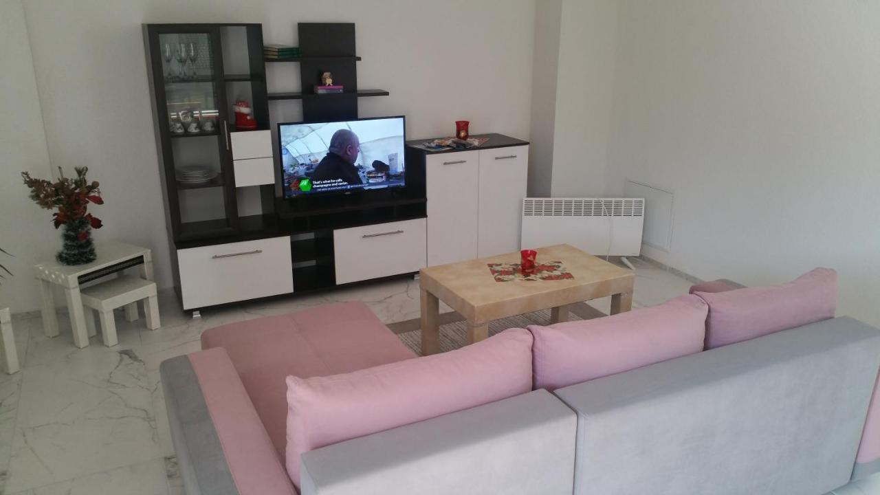 Xxl Apartments City Centar 1 Bitola Buitenkant foto